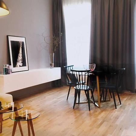 Schonbrunn Apartment Wenen Buitenkant foto