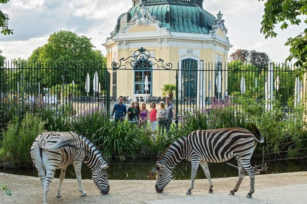 Schonbrunn Apartment Wenen Buitenkant foto